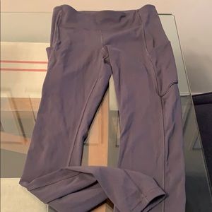 Lululemon grey 7/8 pants